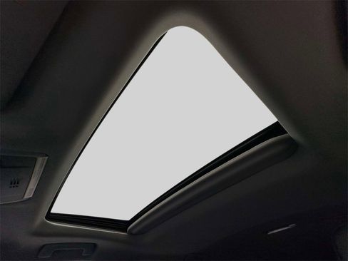 Used 2019 Lexus RX 350L AWD image 33