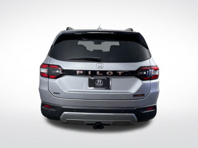 New 2026 Honda Pilot TrailSport image 14