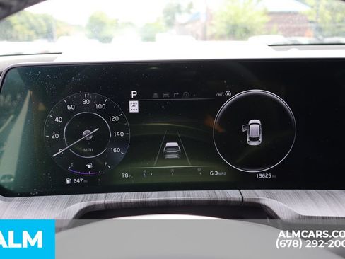 Used 2024 Kia Telluride SX w/ Towing Package FWD image 40