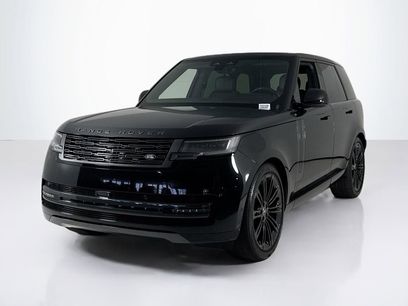 Used 2025 Land Rover Range Rover SE