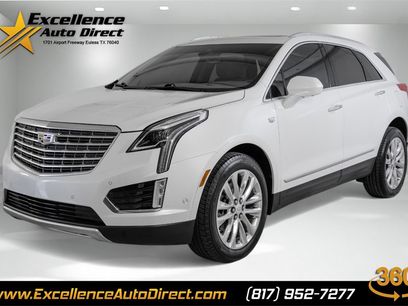 Used 2017 Cadillac XT5 Platinum w/ Driver Assist Package