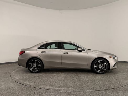 Used 2019 Mercedes-Benz A 220 image 7