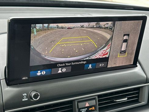 New 2026 Honda Pilot Touring image 23