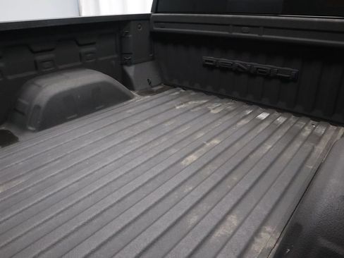 Used 2022 GMC Sierra 1500 Denali w/ Technology Package AWD/4WD image 17