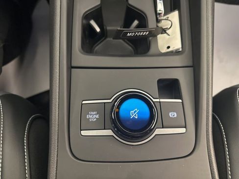 New 2026 Volkswagen Tiguan SE R-Line AWD/4WD image 12