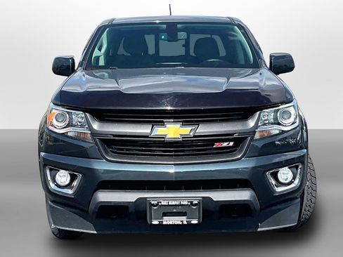 Used 2018 Chevrolet Colorado Z71 AWD/4WD image 3