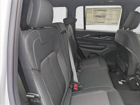 New 2025 Jeep Grand Cherokee Laredo X image 30