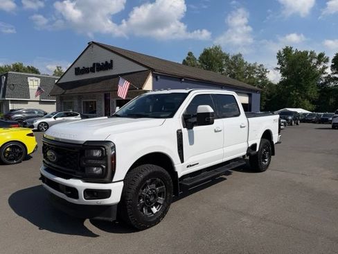 Used 2023 Ford F250 Lariat w/ Lariat Ultimate Package AWD/4WD image 1