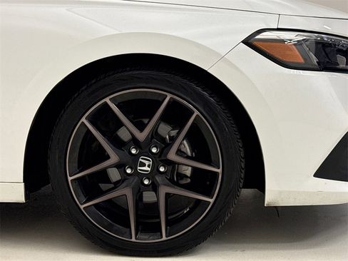 Certified 2023 Honda Civic Sport Touring image 7