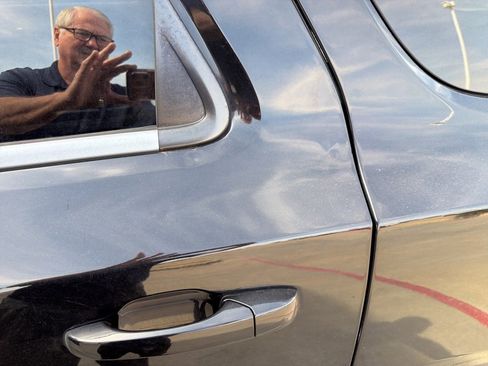 Used 2018 Dodge Durango SXT w/ Quick Order Package 2BB image 6