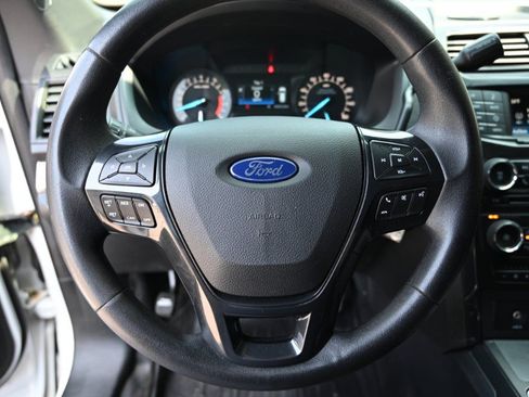 Used 2018 Ford Explorer 4WD Police Interceptor image 17