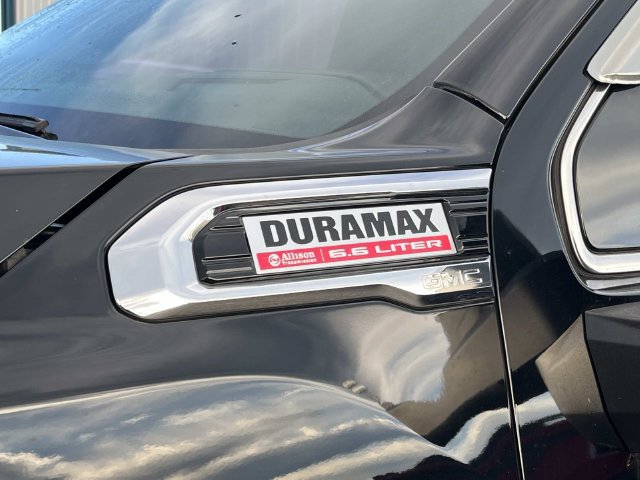 Used 2020 GMC Sierra 3500 Denali w/ Denali Ultimate Package AWD/4WD image 10