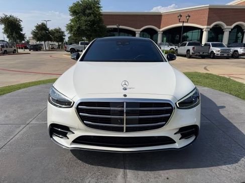 Used 2023 Mercedes-Benz S 580 4MATIC Sedan image 2