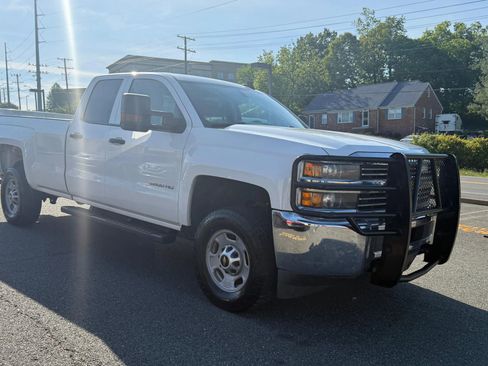 Used 2015 Chevrolet Silverado 2500 W/T w/ WT Convenience Package AWD/4WD image 1