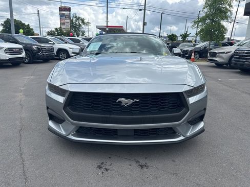 Used 2025 Ford Mustang Premium RWD image 2