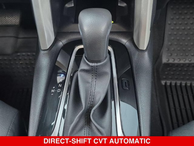 Used 2025 Toyota Corolla Cross XLE AWD/4WD image 27