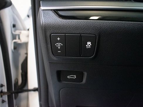 Used 2025 Kia K5 GT-Line w/ GT-Line Premium Package image 19