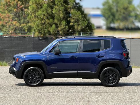 Used 2018 Jeep Renegade Sport w/ Power & Air Group AWD/4WD image 8