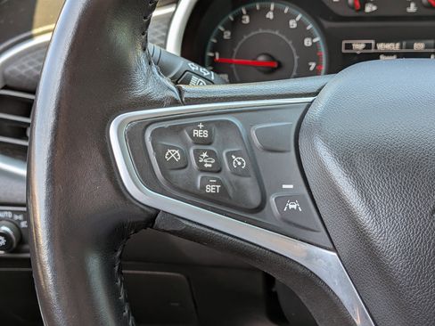 Used 2022 Chevrolet Malibu RS FWD image 24