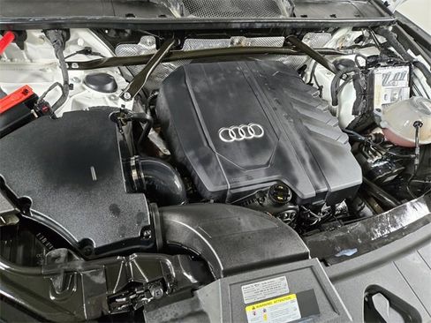 Used 2021 Audi Q5 2.0T Premium w/ Convenience Package image 27