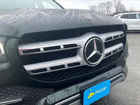Used 2020 Mercedes-Benz GLS 450 4MATIC image 32