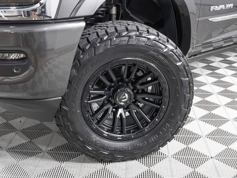 Used 2025 RAM 2500 Limited image 34