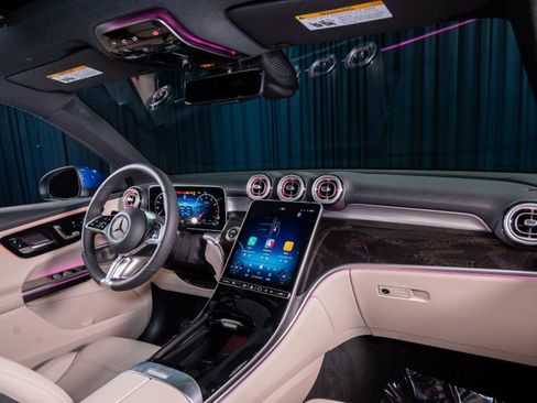 New 2026 Mercedes-Benz GLC 300 image 4