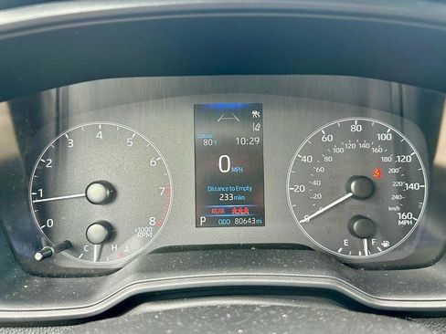 Used 2024 Toyota Corolla LE FWD image 14