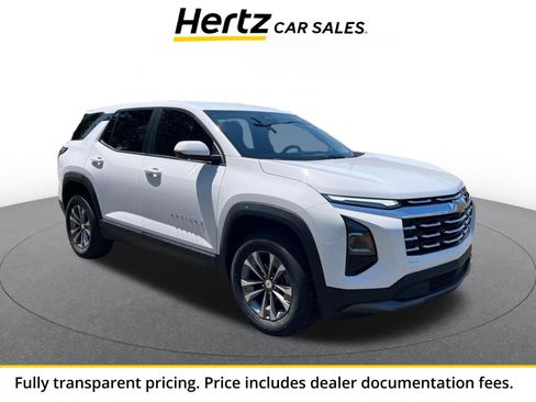Used 2025 Chevrolet Equinox LT AWD/4WD image 1