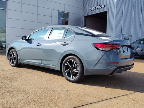 New 2025 Nissan Sentra SV w/ All-Weather Package image 3