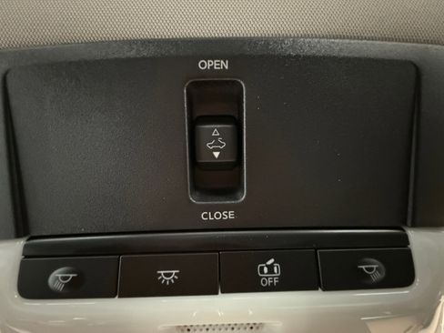 New 2026 Nissan Altima 2.5 SR FWD image 34