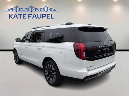 Certified 2025 Ford Expedition Max Platinum w/ Driver's Package AWD/4WD image 5