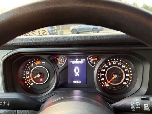 Used 2024 Jeep Wrangler Sport image 17