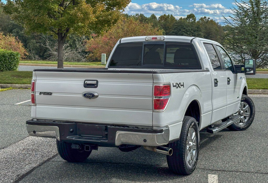 Used 2014 Ford F150 XLT w/ Equipment Group 302A Luxury AWD/4WD image 12