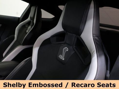 Used 2022 Ford Mustang Shelby GT500 w/ Carbon Fiber Track Pack image 19