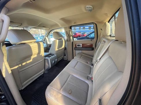Used 2010 Ford F150 Lariat image 26