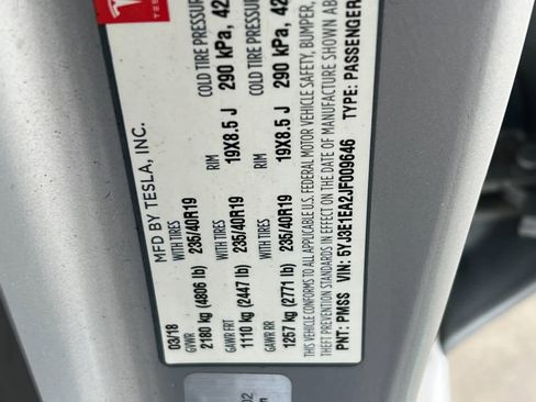 Used 2018 Tesla Model 3 Long Range image 30