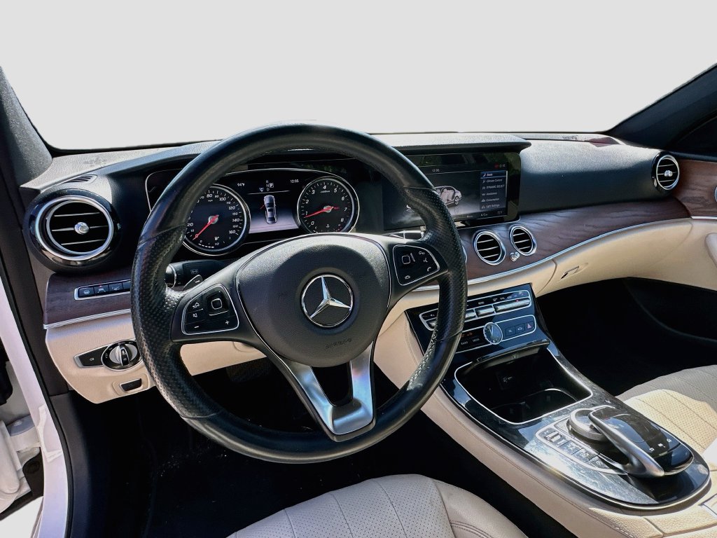 Used 2017 Mercedes-Benz E 300 4MATIC image 11