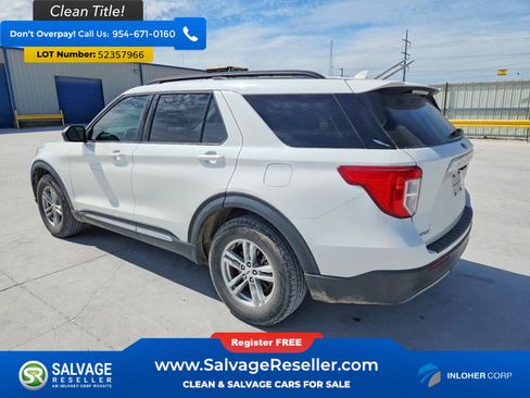 Used 2020 Ford Explorer XLT w/ Equipment Group 202A RWD image 3