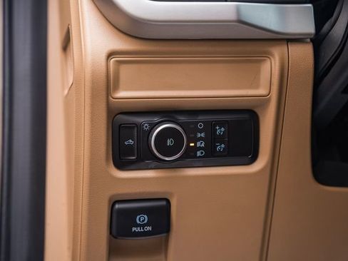 Used 2023 Ford F150 XLT AWD/4WD image 49