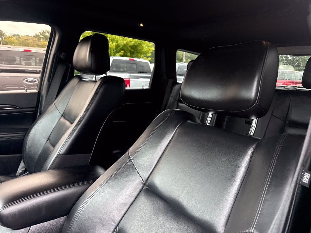 Used 2021 Jeep Grand Cherokee Limited w/ Sun & Sound Group AWD/4WD image 26