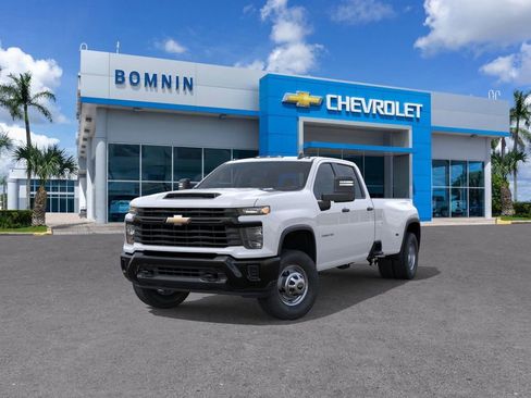 New 2026 Chevrolet Silverado 3500 W/T image 8