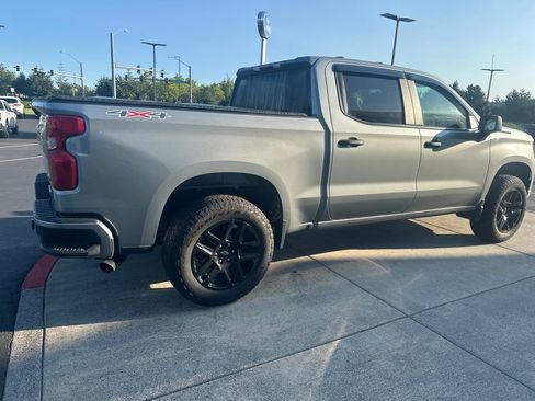 Used 2025 Chevrolet Silverado 1500 Custom w/ Turbomax Blackout Package AWD/4WD image 4