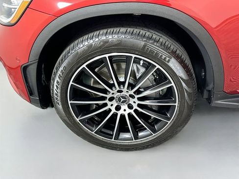 Used 2021 Mercedes-Benz GLC 300 image 31