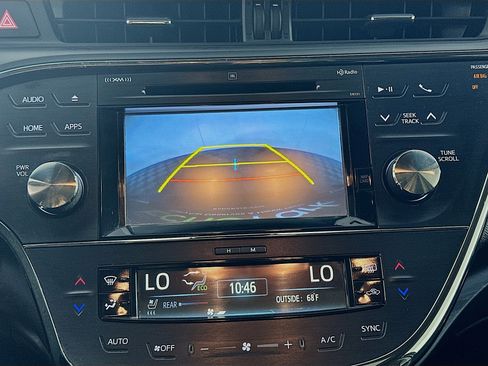 Used 2017 Toyota Avalon Limited FWD image 21