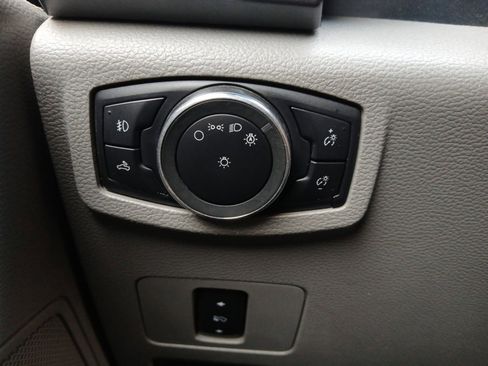 Used 2019 Ford F350 XLT w/ XLT Value Package image 19