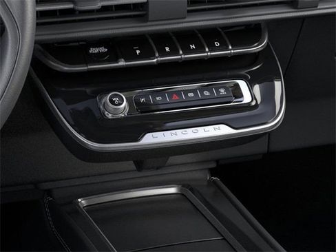 New 2024 Lincoln Corsair Grand Touring w/ Equipment Group 301A image 15