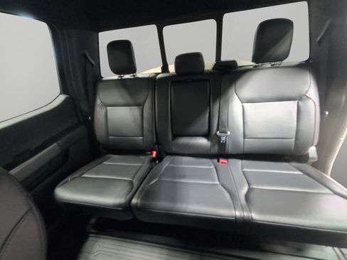 Used 2025 Ford F150 Lariat w/ Equipment Group 501A Mid image 13