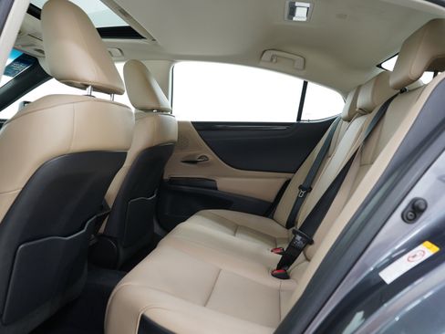 Used 2019 Lexus ES 350 FWD image 17