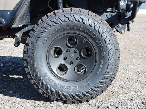 Used 1988 Jeep Wrangler Sahara AWD/4WD image 16